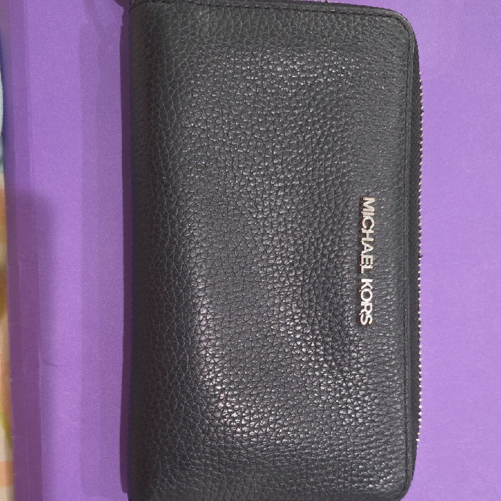 Michael Kors Black Textured Zip Wallet